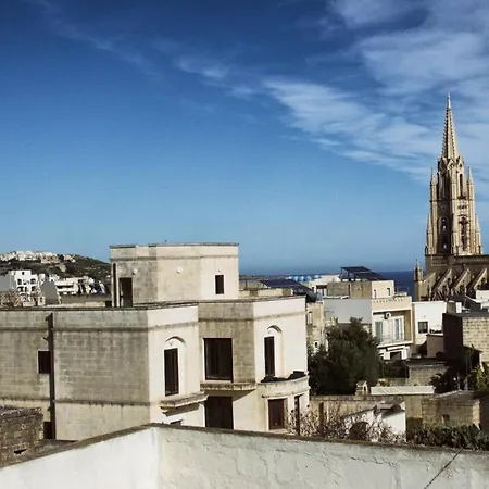 Laringa Holiday 2* Għajnsielem