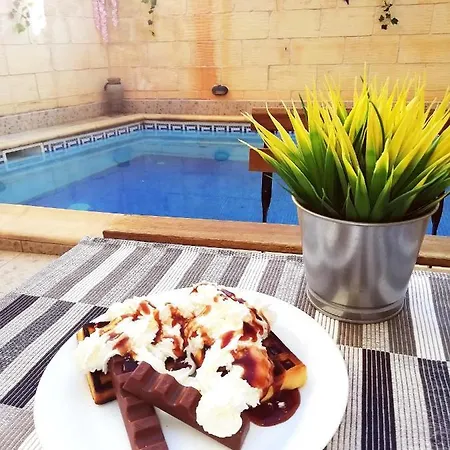 Laringa Holiday Gasthuis Għajnsielem