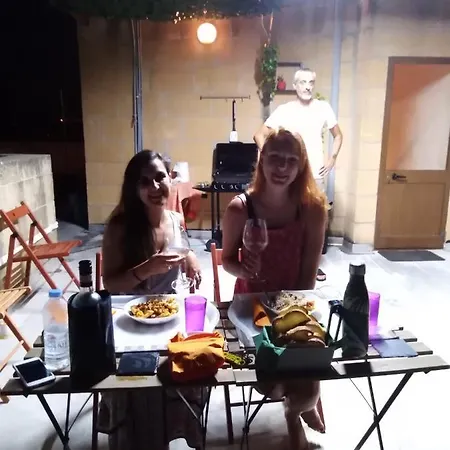 Laringa Holiday Gasthuis Għajnsielem