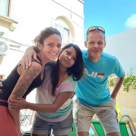 Laringa Holiday 2* Għajnsielem