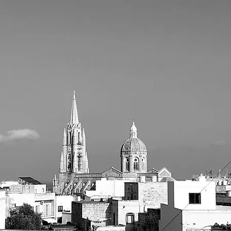 Laringa Holiday 2* Għajnsielem