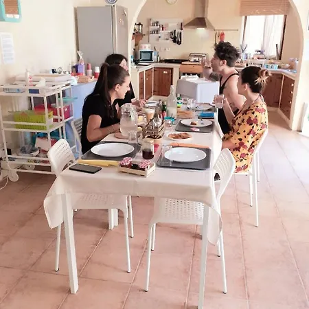 Laringa Holiday 2* Għajnsielem